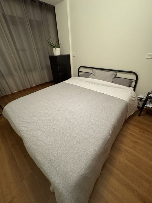 Cama ferro + colchão IKEA 160x200cm