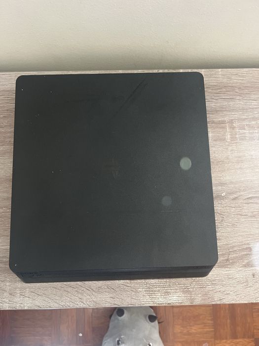Ps4 500GB em otimo estado
