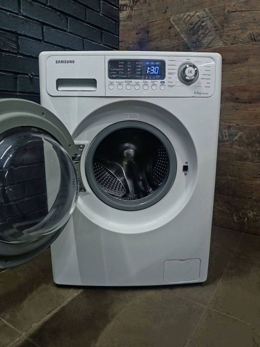 Пральна/стиральная машина Samsung WF7452S9C