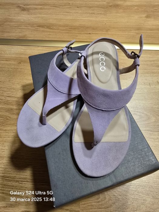 Sandałki damskie ecco nowe rozmiar 37 jasny fiolet