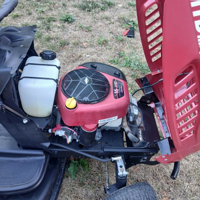 Tractor corta relva