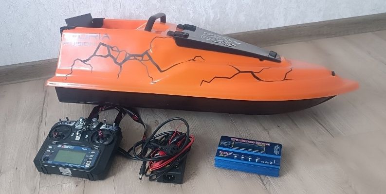 Кораблик Фурія Фюджн