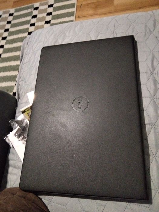 Laptop Dell  150 zł