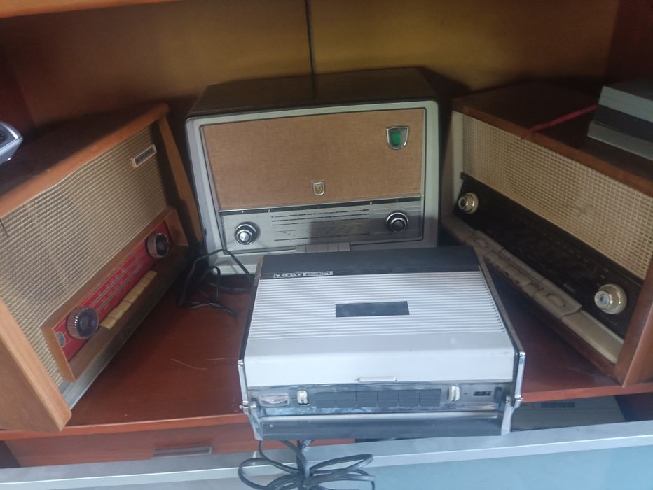 Rádios com FM originais a funcionar!