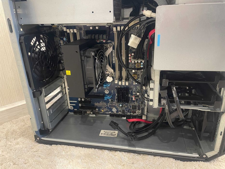 Робоча станція HP Z4 G4 Workstation Tower