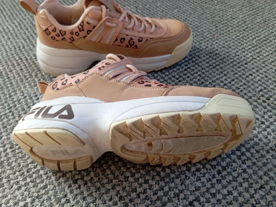 Buty sportowe damskie FILA model Disruptor r. 36