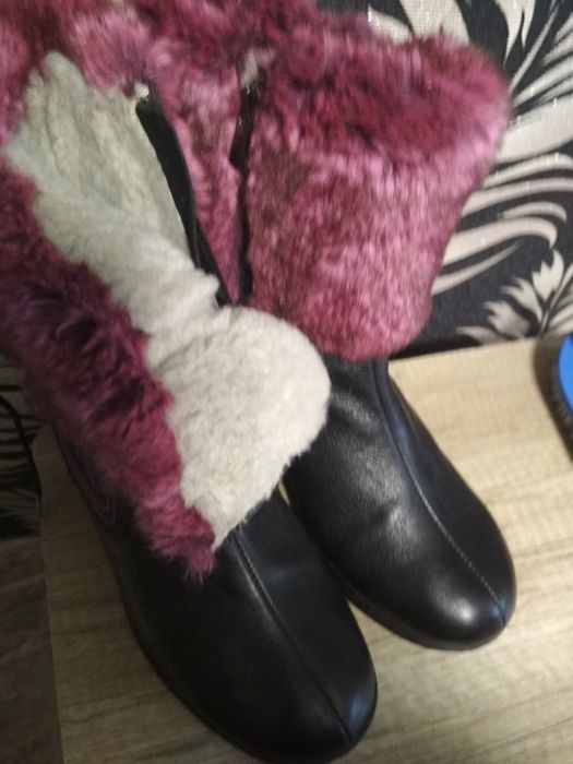 Шкіряні фабричні сапожки