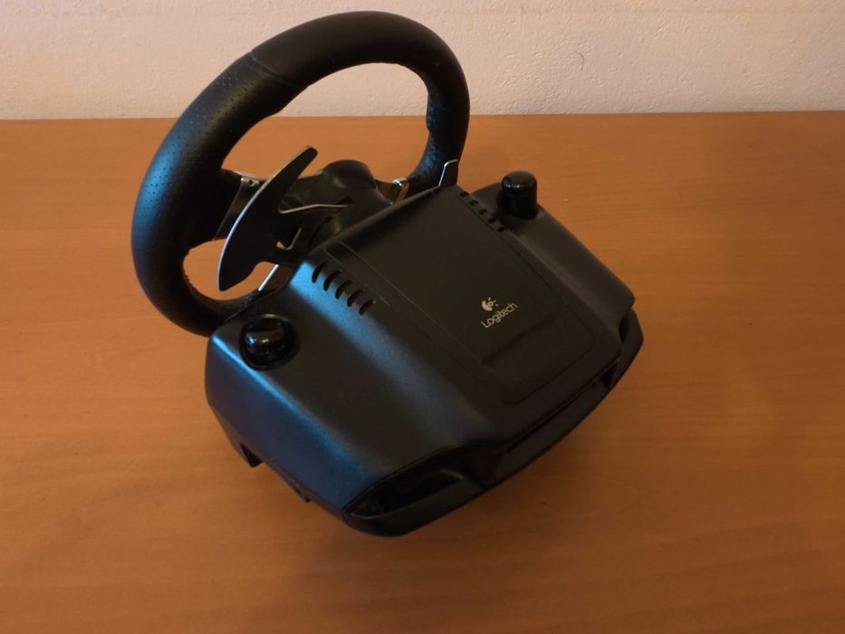 Kierownica Logitech G27 Racing Wheel