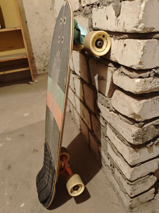 Deskorolka  QUIKSILVER SURFSKATE stan bdb