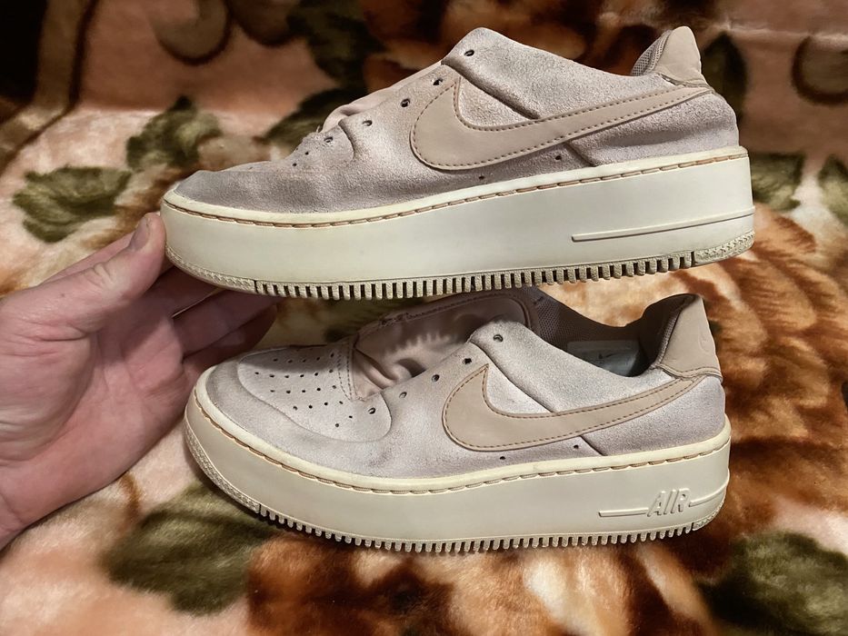 Продам оригінальну підошву nike force af-1  38 р