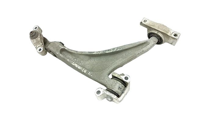 Ричаг нижній Вольво хс90 15+. Розборка Volvo xc90/Polestar 2