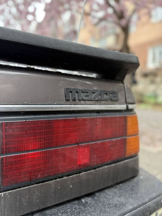 Mazda 929 (cosmo hb)