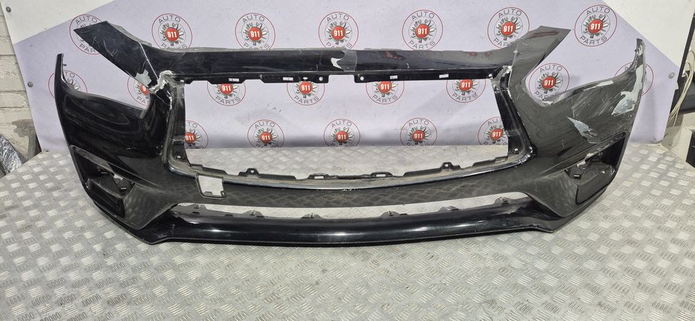 Передній бампер на Infiniti q50 2018+