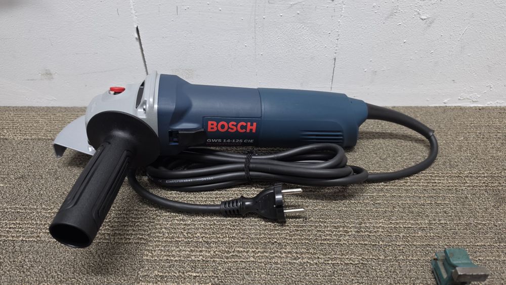 Bosch GWS 1400 Professional