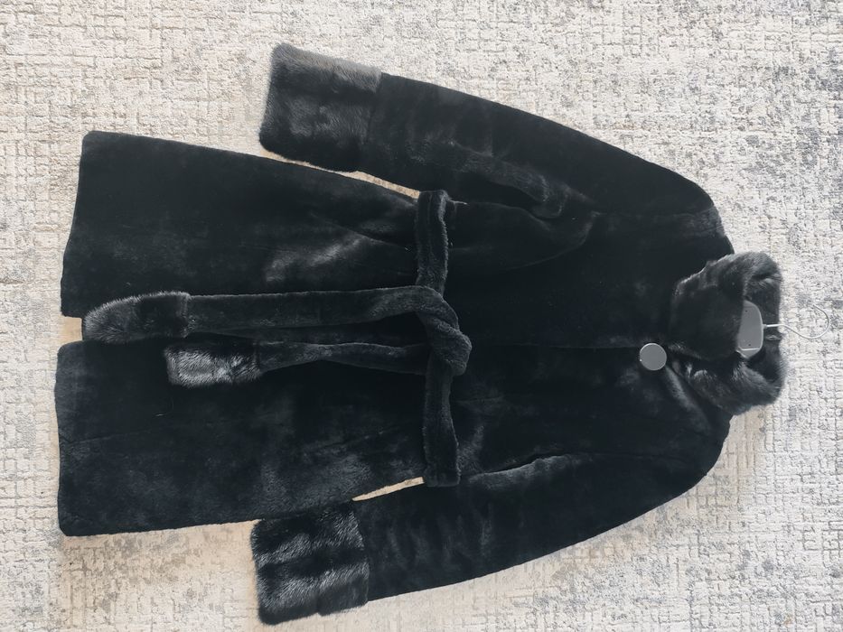 Шуба мутон норка S, 42-44, 36