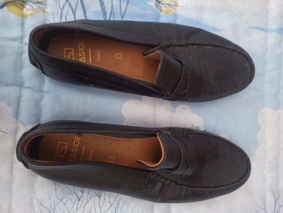 SAPATOS Em Pele Pretos Sem Atacadores N: 42 SEASIDE!