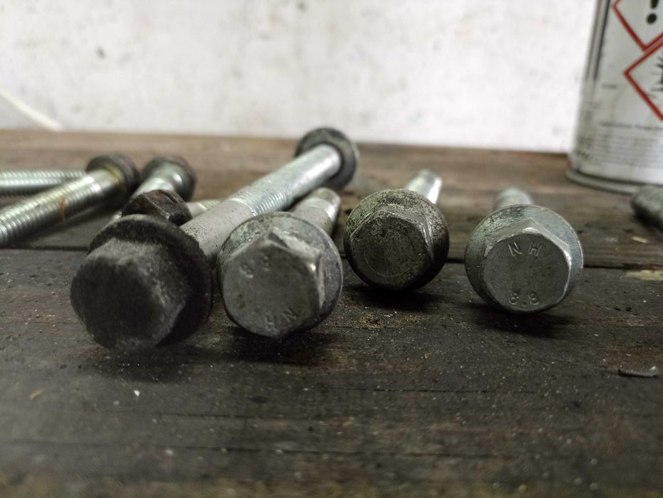 Śruby skrzyni silnika Audi A4B6 B7 Passat B5 FL 2.0 ALT 1.9TDI 1.8t A4