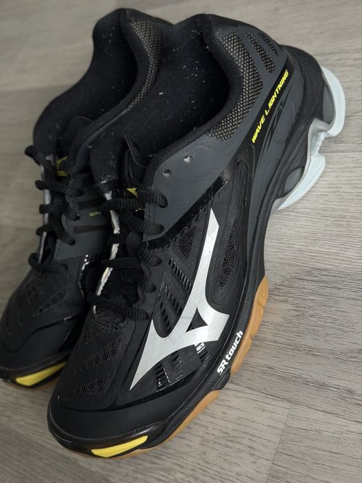 Взуття Mizuno  Exceed 2, Wave Lightning