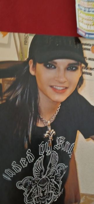 Capa Bravo + Entrevista  Bill-Tokio Hotel