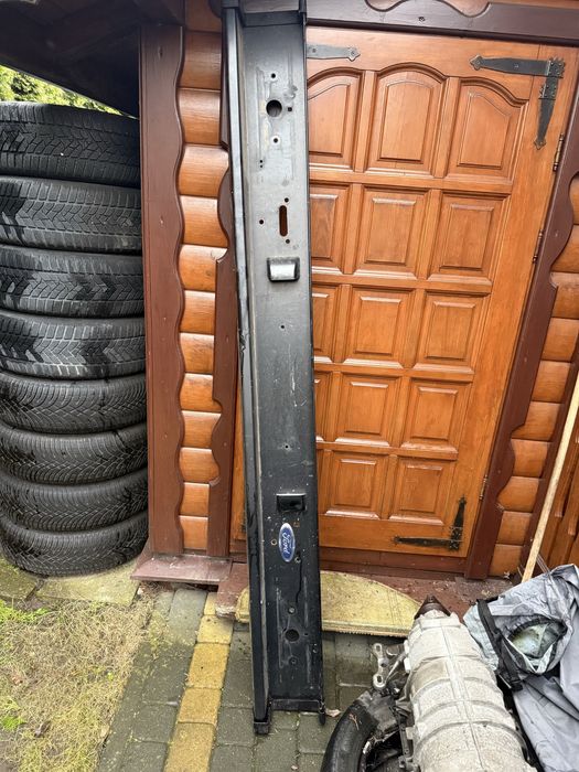 Ford Transit Belka Zderzak Tył MK8 Lampy podswietlnie tablicy