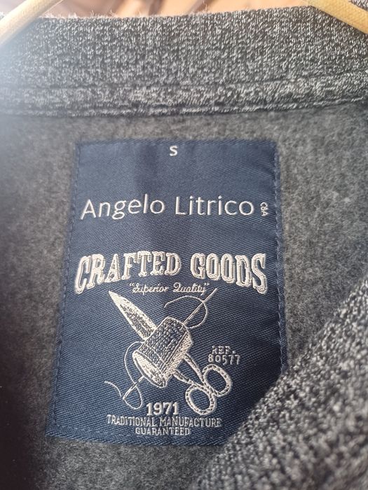 Продам свои  свитерки!