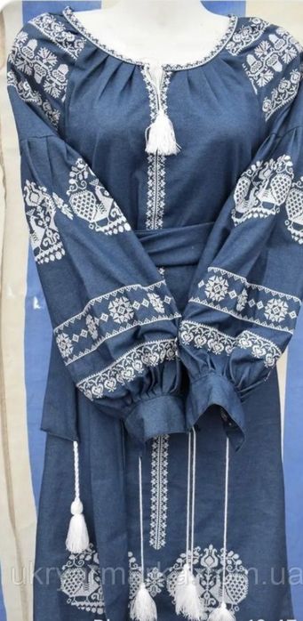 Вишиванка жіноча.