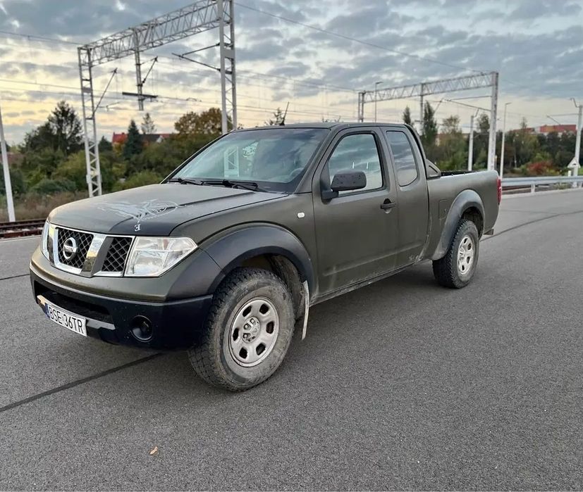 Тільки для діючих військових ЗСУ. 2006 Nissan Navara 2,5  дизель.  В наявності, пікап