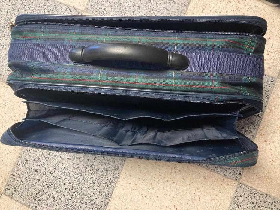 Conjunto de 3 Malas Verdes de Viagem