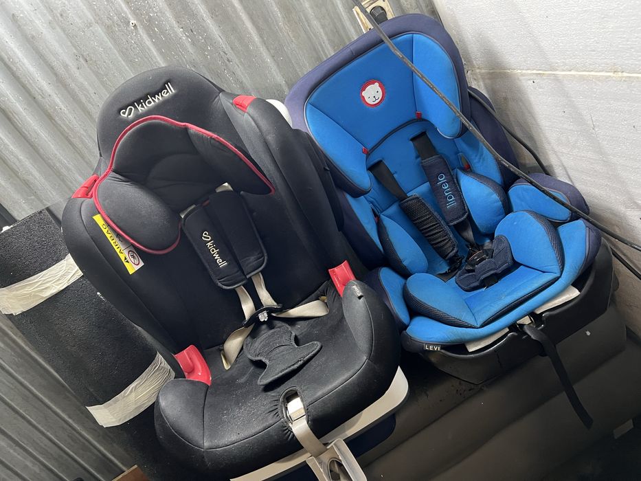 Fotelik samochodowy  0-13kg. 2-3l