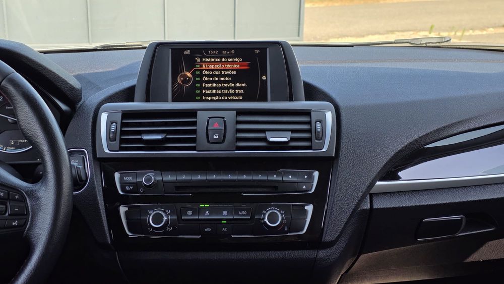 BMW 116 Sport Line - Nacional