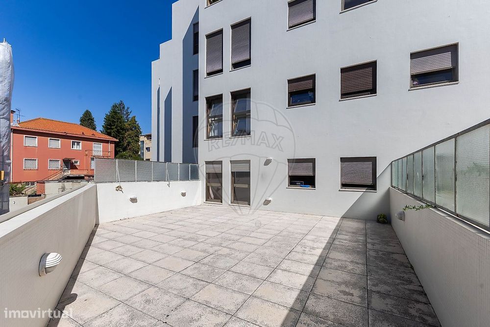 Apartamento T2 para arrendamento