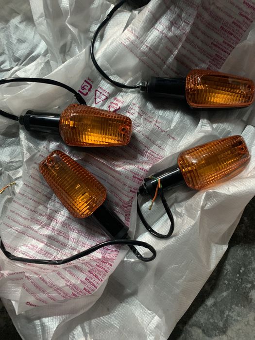 Conjunto 4 piscas de origem para honda cbr 1000rr