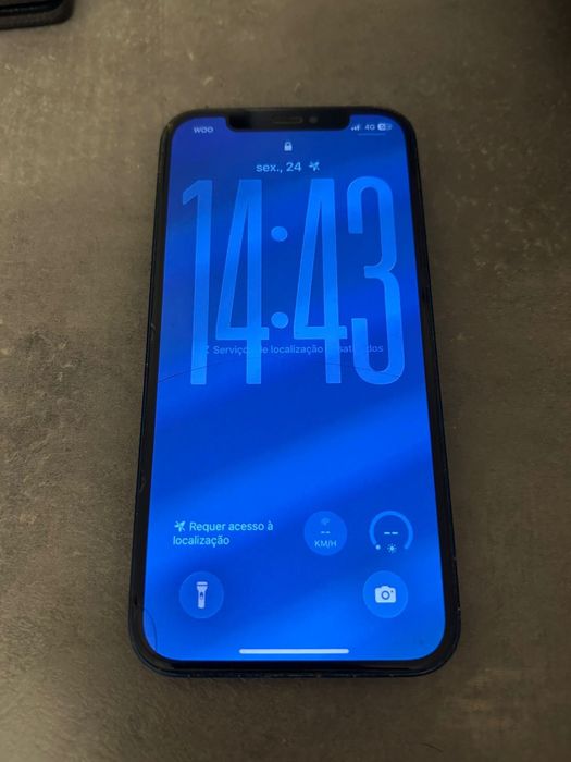 Iphone12 azul usado