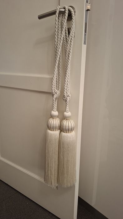 Abraçadeiras de cortinado