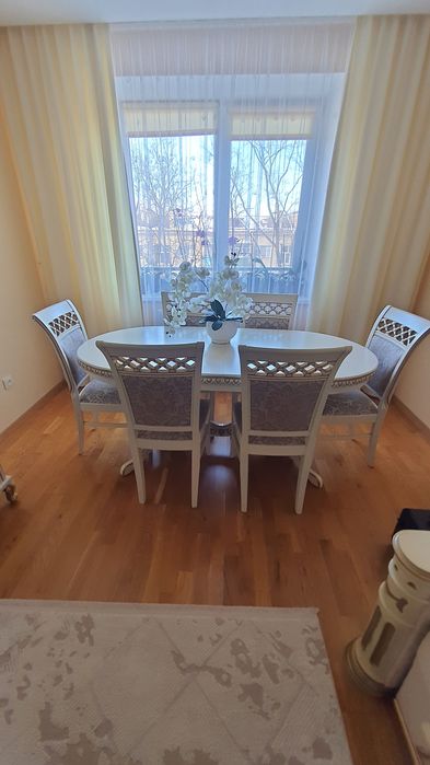 Меблі у вітальню