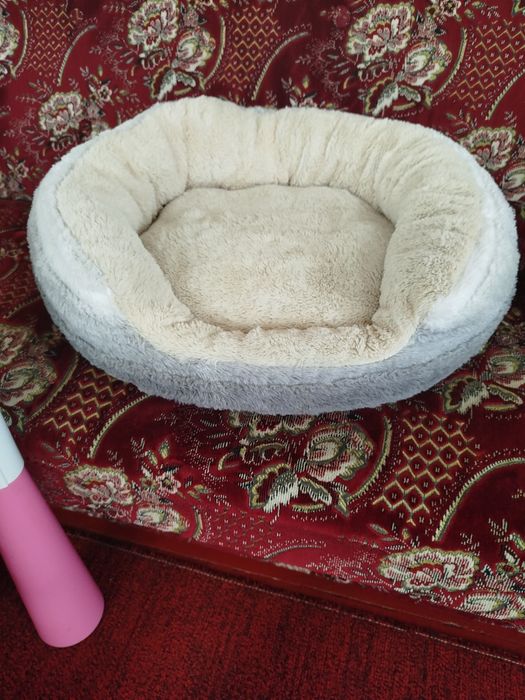 Лежанка для котика