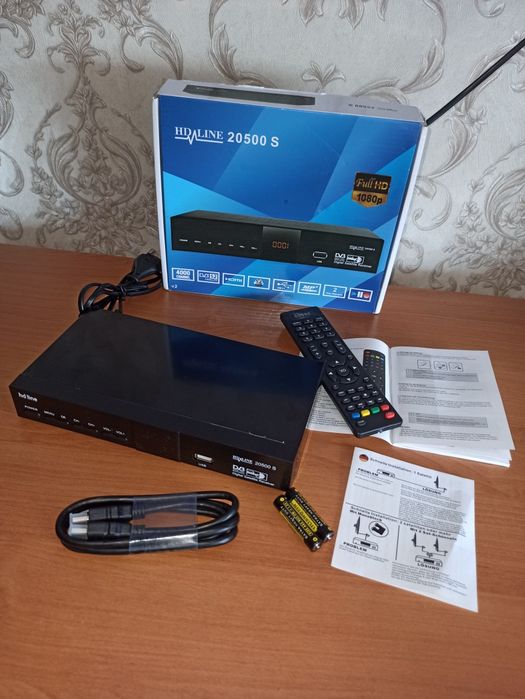 Супутниковий ресивер HD-LINE 20500 S та HD-310 S PRO