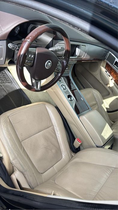 Jaguar 3.0d v6 275cv