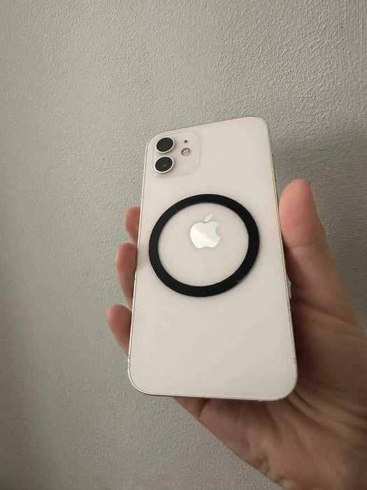 iPhone 12 , 64 Gb