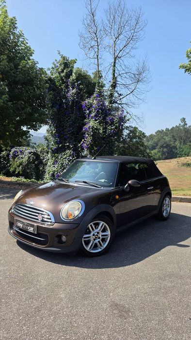 MINI Cabrio Cooper D