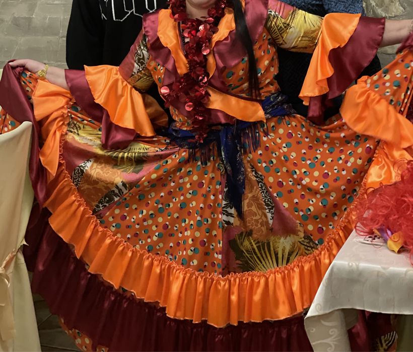 Костюмы цыганские напрокат 650