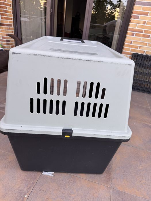 Caixa de Transporte para Cão Ferplast Atlas Professional 70 IATA