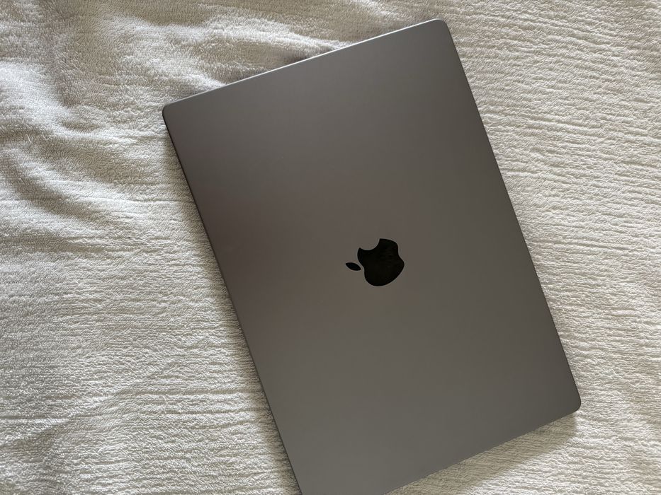 Macbook Pro M1 16 дюймов 16/512, макбук про 16 дюймов