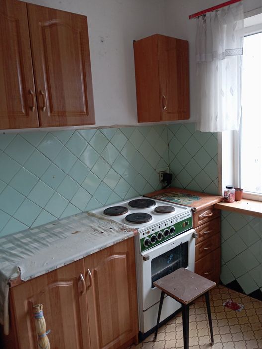 Продам 2 кімн.кв. 1 Таврійський