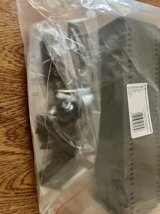 Qbrick long system holding