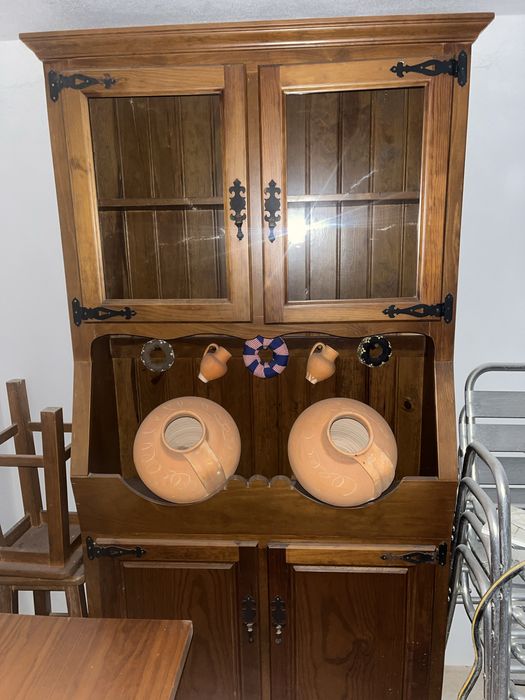 Conjunto mesa+bancos+movel