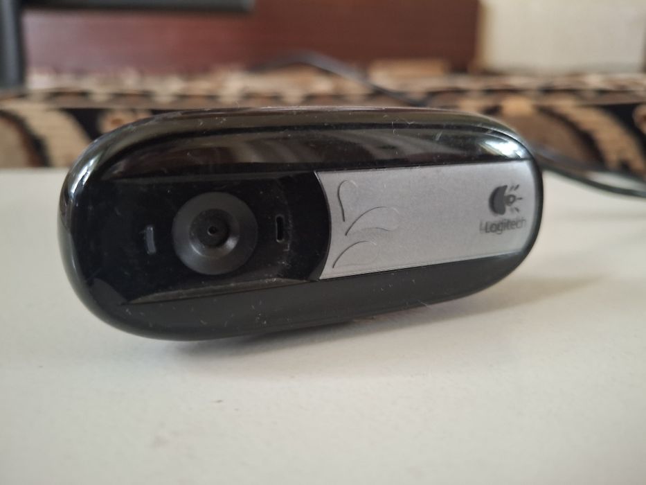 Вебка Logitech в отличном состоянии