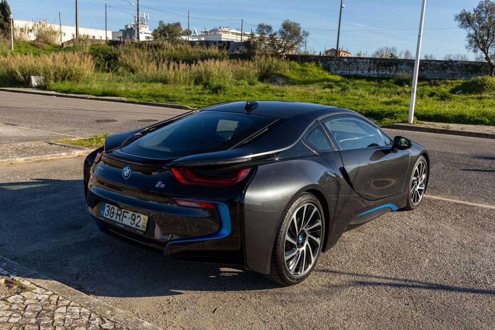BMW i8 2016 – Nacional - 41000km
