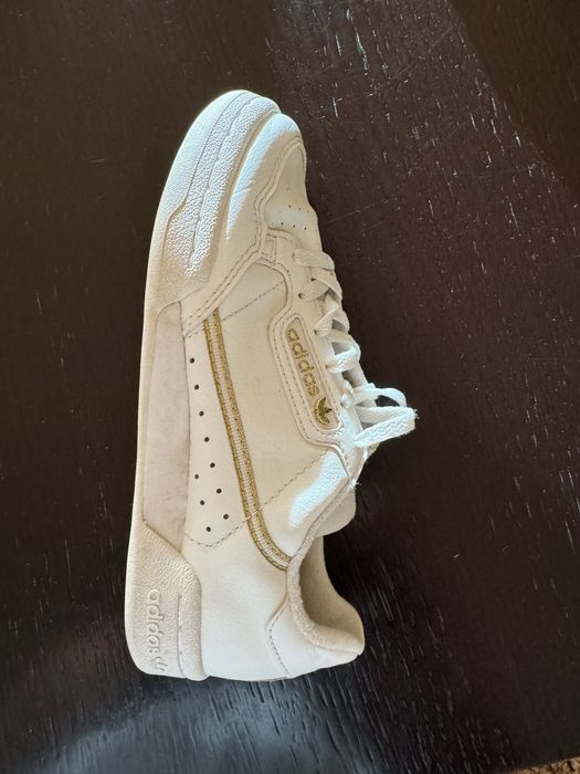 Adidas continental 80 douradas