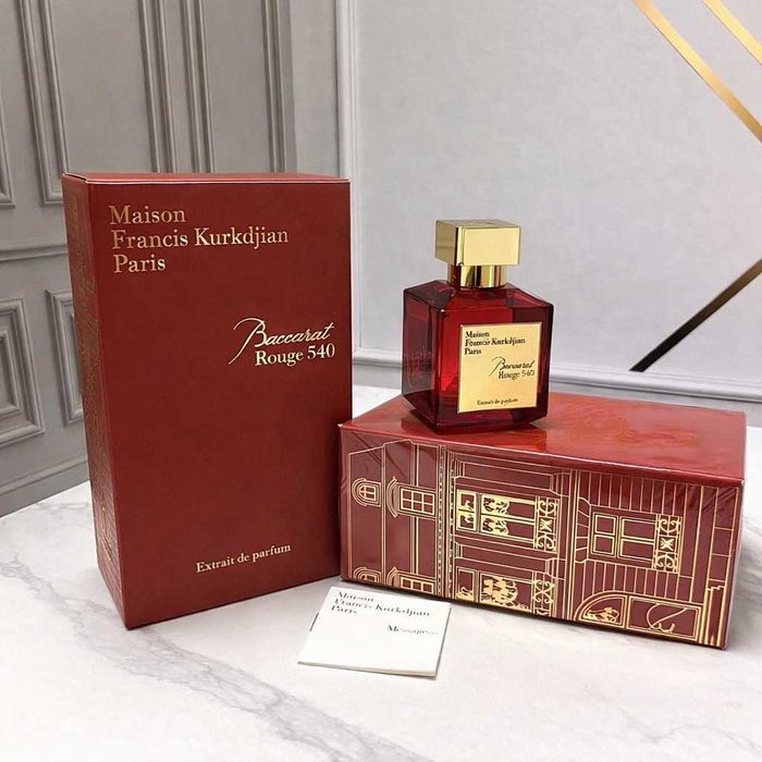 Baccarat Rouge 540 Extrait Maison Francis Kurkdjian, Extrait de Parfum, парфуми, духи.